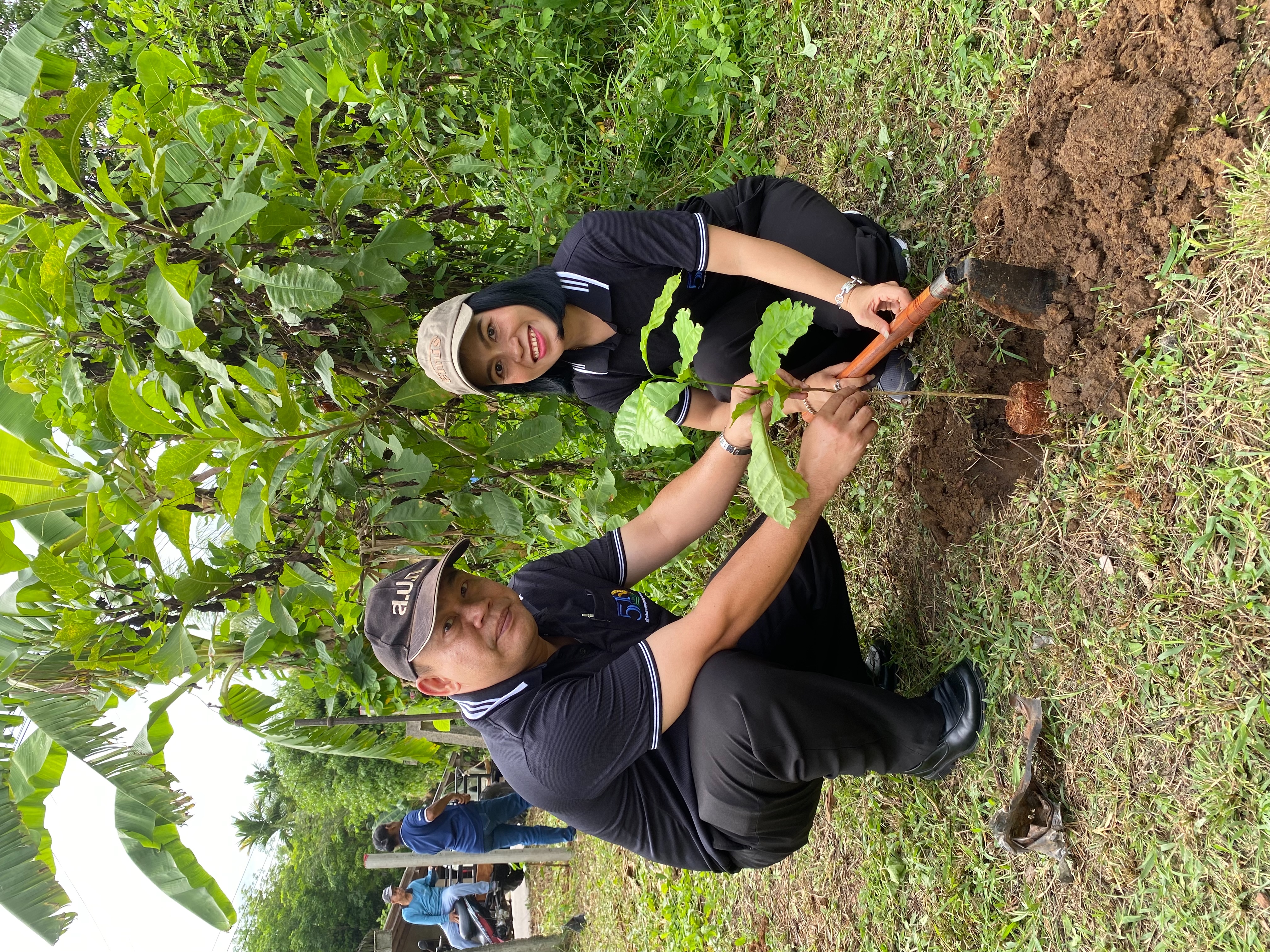 title - สำนักงานการปฏิรูปที่ดินจังหวัดตรัง ร่วมจัดกิจกรรมเนื่องในวันต้นไม้ประจำปีของชาติ พ.ศ.๒๕๖๙